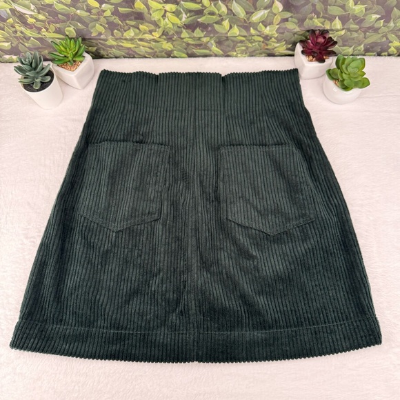 {ASOS} NWT! Dark Hunter Green Corduroy Tortoise Shell Button-Front Skirt - Picture 7 of 16